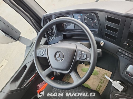 メルセデス アロックス 4245 8X4 ミーラー・ティッパー