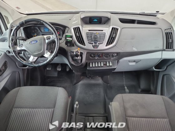 福特 Transit 125pk 轮椅运输