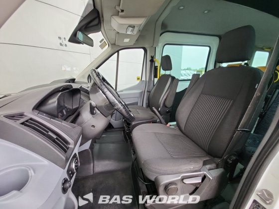 福特 Transit 125pk 轮椅运输