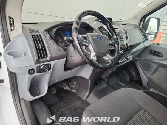 福特 Transit 125pk 轮椅运输