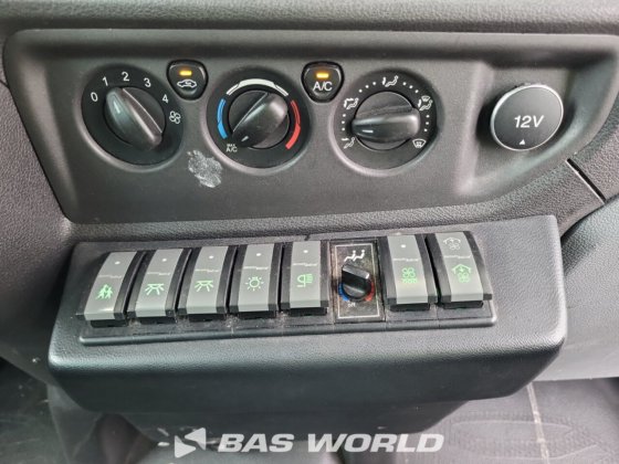 フォードトランジット 125pk 車椅子輸送