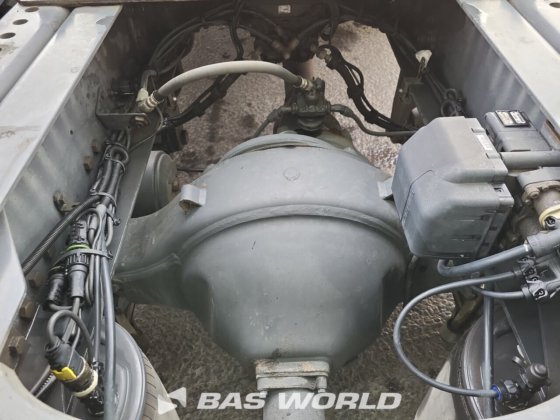 斯堪尼亚 R490 4X2 牵引车组