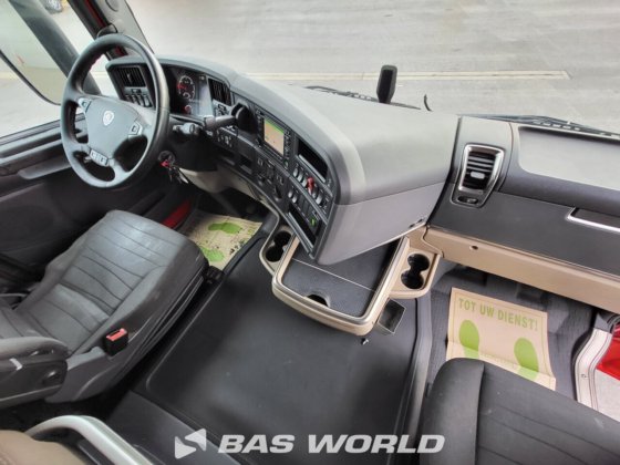 斯堪尼亚 R490 4X2 牵引车组