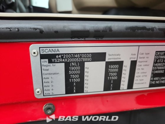 斯堪尼亚 R490 4X2 牵引车组