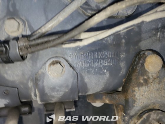 斯堪尼亚 R490 4X2 牵引车组