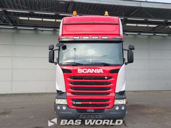 斯堪尼亚 R490 4X2 牵引车组