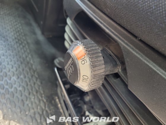 イヴェコ・デイリー 35C16 ボックスボディ