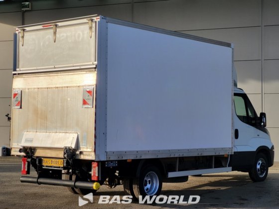 イヴェコ・デイリー 35C16 ボックスボディ