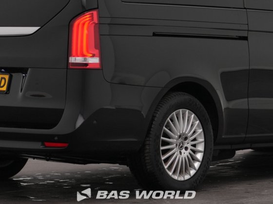 梅赛德斯 V- Klasse 300 客运/小巴