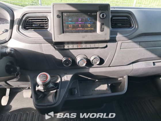 ルノー マスター 150PK クローズド・ボックス・バン