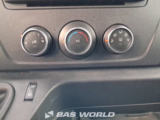 ルノー マスター 150PK クローズド・ボックス・バン