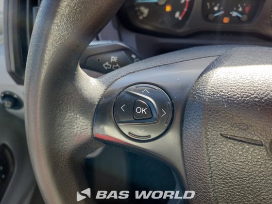 福特 Transit 130pk BE 牵引车