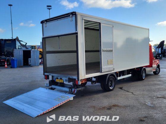 福特 Transit 130pk BE 牵引车