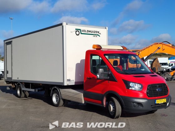 福特 Transit 130pk BE 牵引车