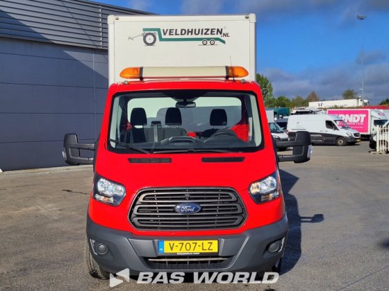 福特 Transit 130pk BE 牵引车