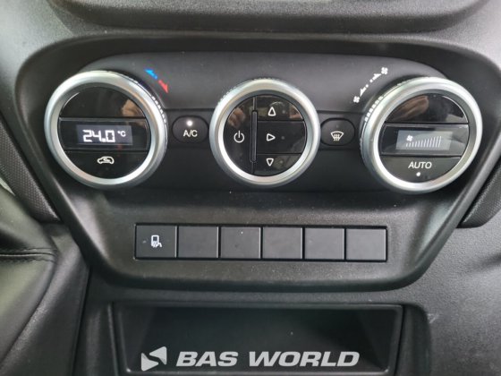 依维柯 Daily 35C16 箱体