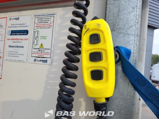 依维柯 Daily 35C16 箱体