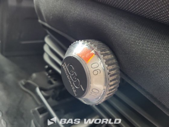 イヴェコ・デイリー 35C16 ボックスボディ