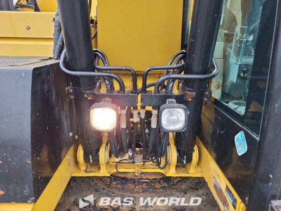 卡特彼勒 320 E L RR