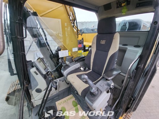 卡特彼勒 320 E L RR