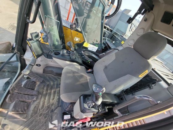 沃尔沃ECR355 E L履带式挖掘机