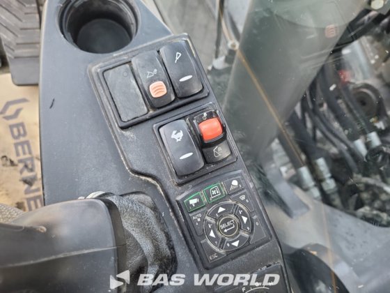 沃尔沃ECR355 E L履带式挖掘机