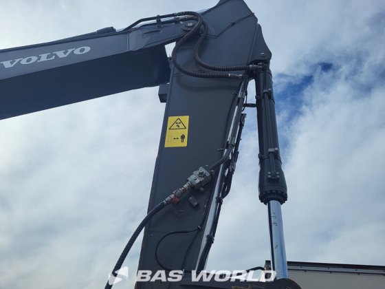 沃尔沃ECR355 E L履带式挖掘机