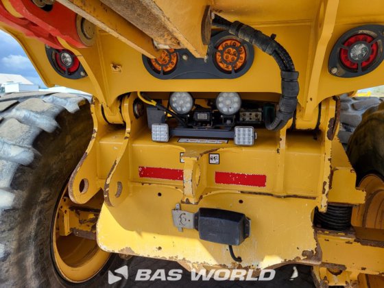 贝尔 B30 E 型自卸卡车