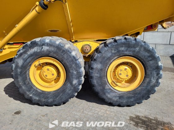 贝尔 B30 E 型自卸卡车