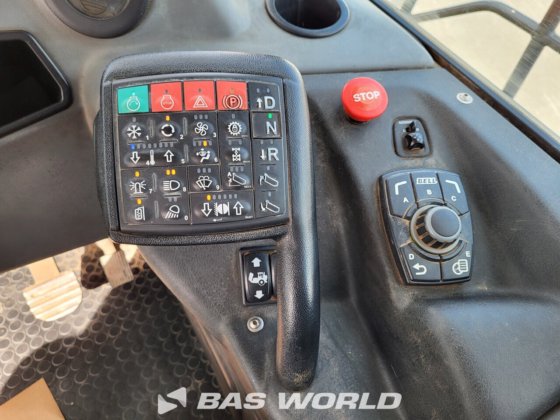 贝尔 B30 E 型自卸卡车