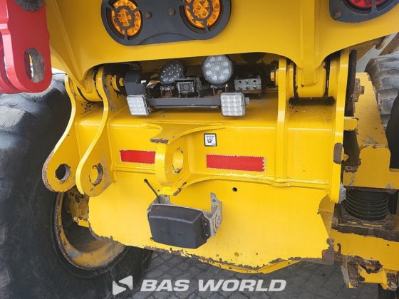 ベル B30 E ダンプトラック