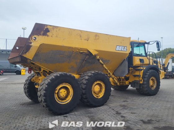 ベル B30 E ダンプトラック