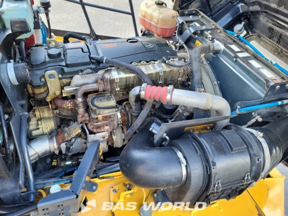 贝尔 B30 E 型自卸卡车