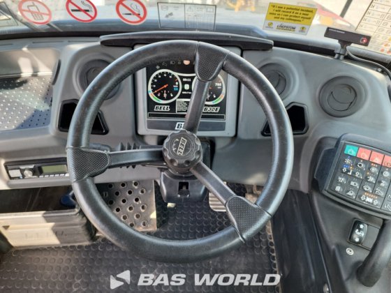 贝尔 B30 E 型自卸卡车