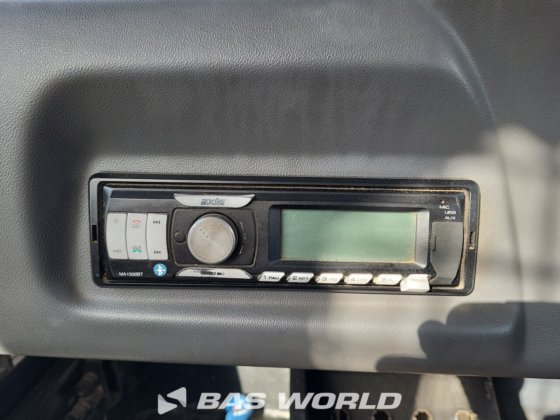 贝尔 B30 E 型自卸卡车