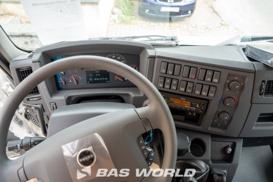 沃尔沃 FL 280 4X4 自卸车