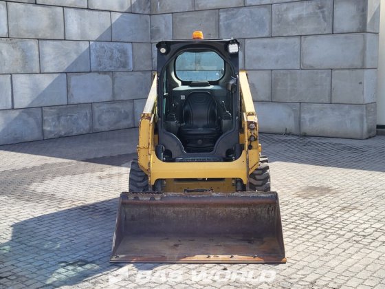 卡特彼勒 226 D3 滑移装载机