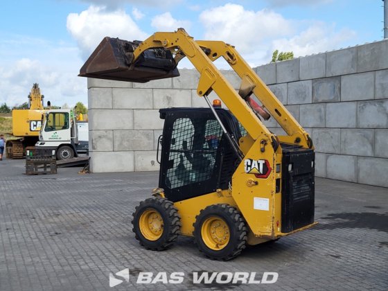 卡特彼勒 226 D3 滑移装载机