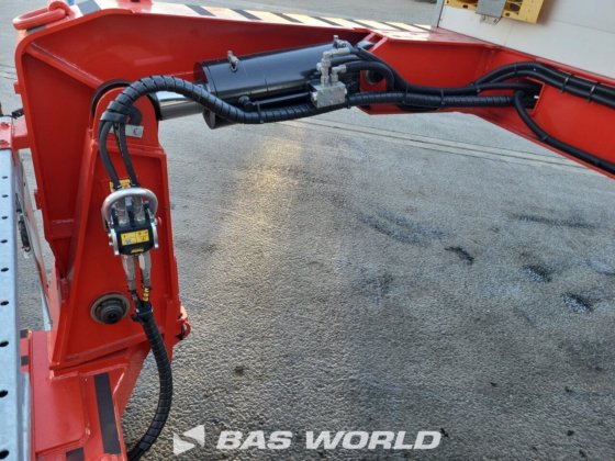 Kässbohrer 低装载半挂车