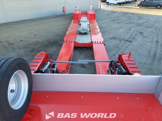 Kässbohrer 低装载半挂车