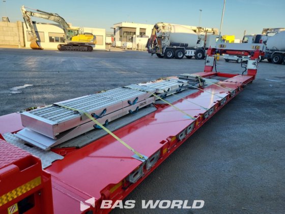 ケスボーラー ローローダー・セミトレーラー