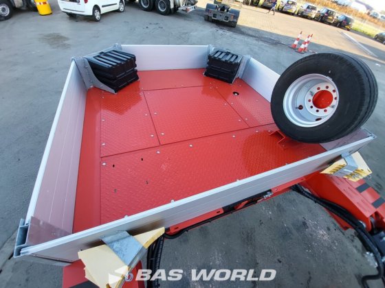 Kässbohrer 低装载半挂车