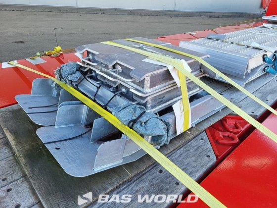 Kässbohrer 低装载半挂车