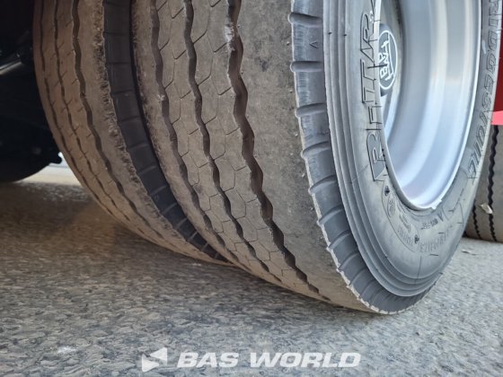 Kässbohrer 低装载半挂车