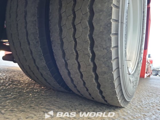 Kässbohrer 低装载半挂车