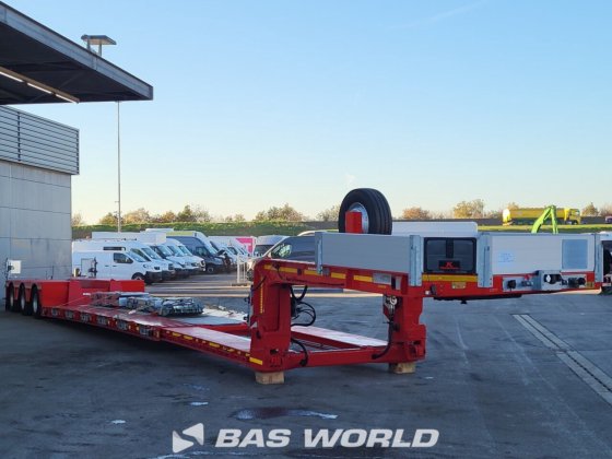 Kässbohrer 低装载半挂车