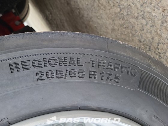 Kässbohrer 低装载半挂车