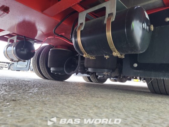 Kässbohrer 低装载半挂车