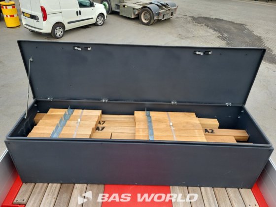 Kässbohrer 低装载半挂车