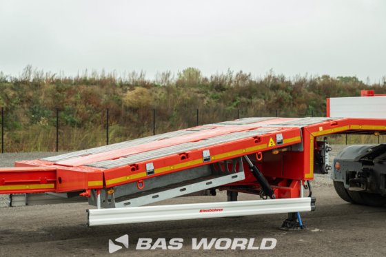 Kässbohrer 低装载半挂车